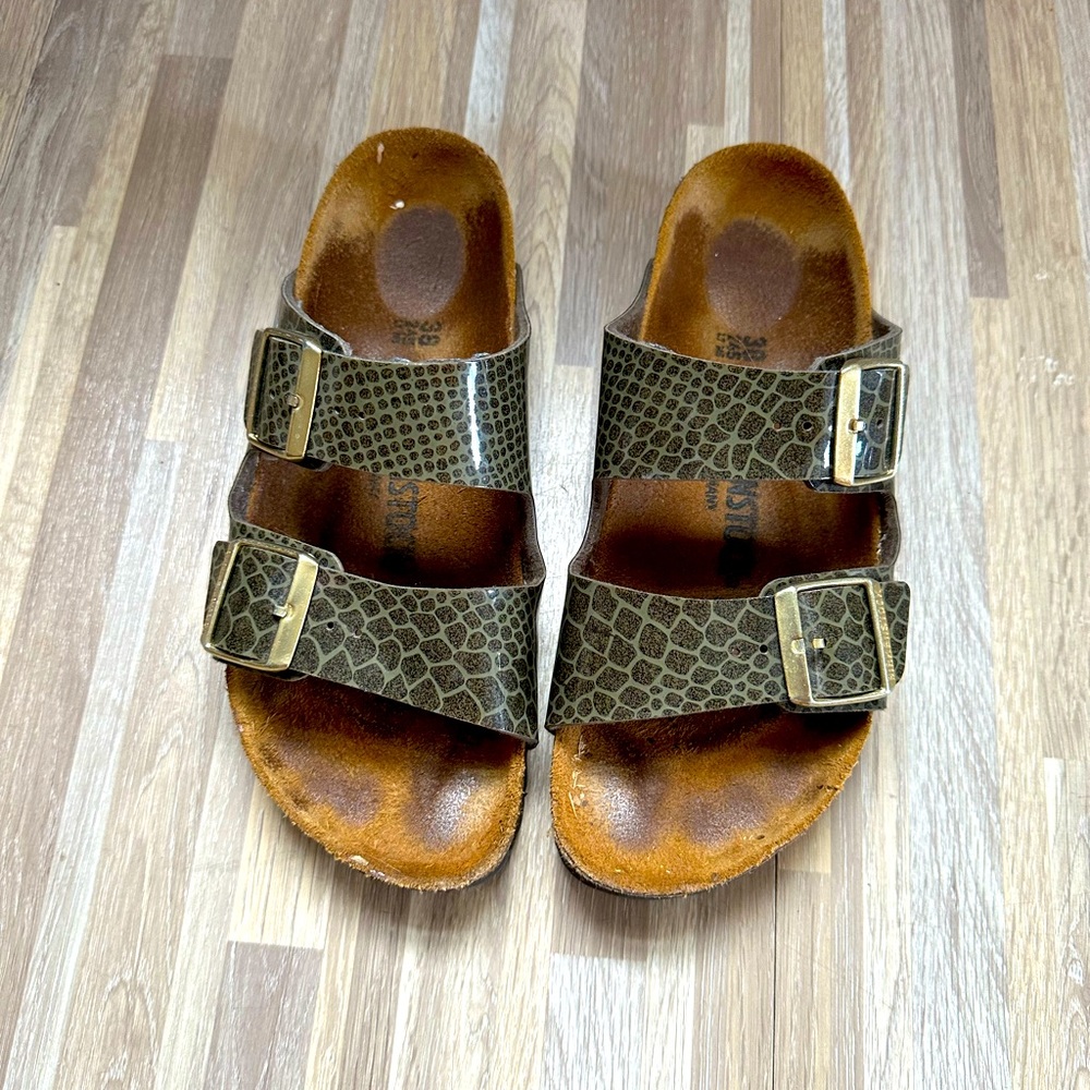 Birkenstock Arizona style sandal